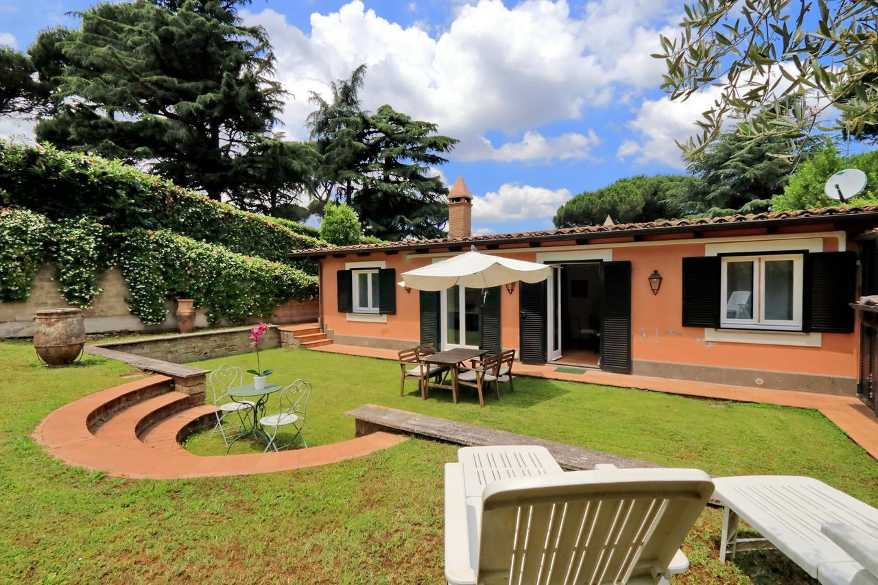 Via Pierre Villa Ciampino Exterior foto
